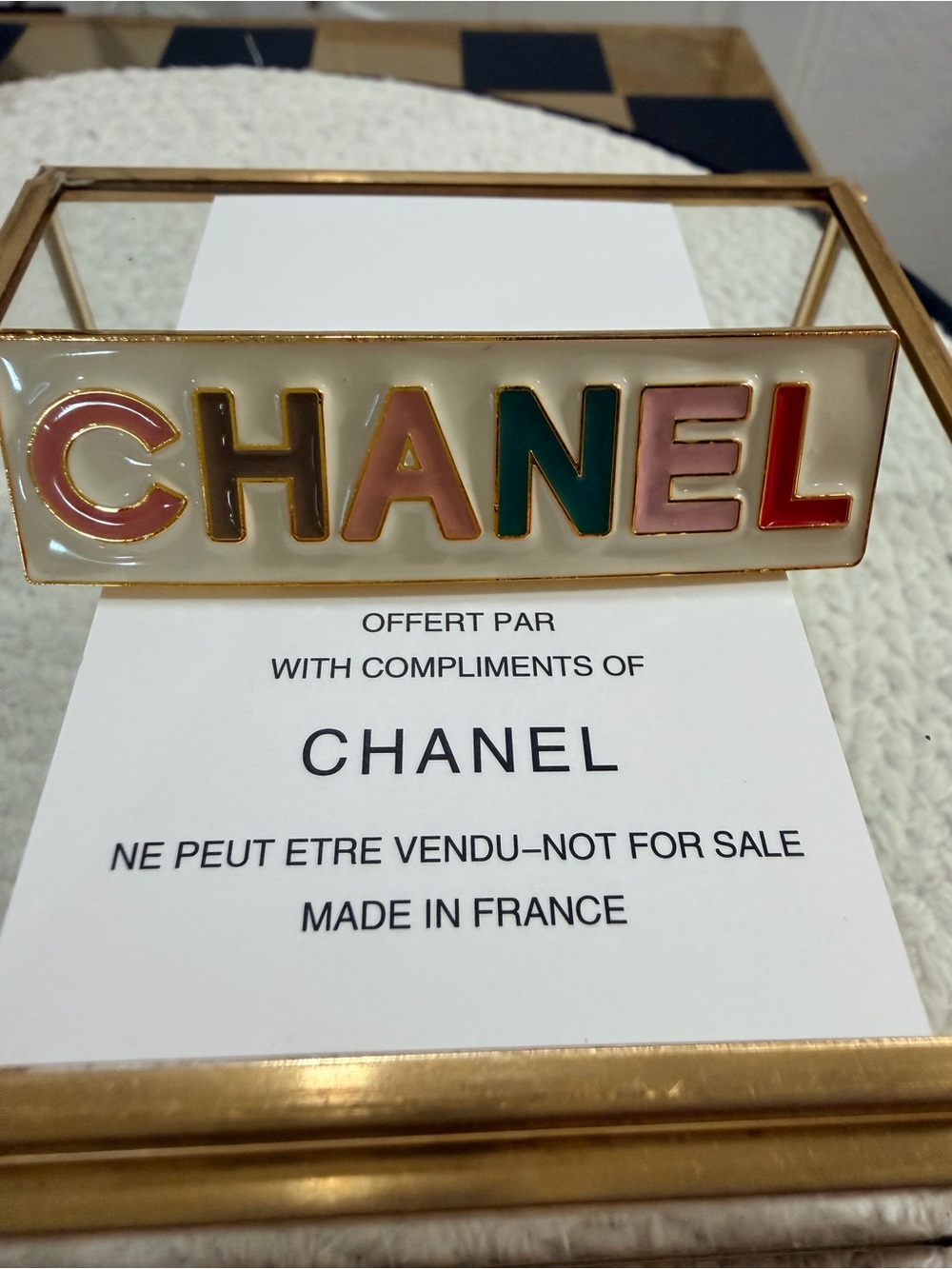 ✨Chanel (Novelty/compliments from Channel) multicolored metal clip - New ✨ - Picture 7 of 9